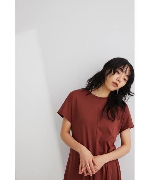 STYLEMIXER(スタイルミキサー)の「フレアカットワンピース(ワンピース・レディース・ブラック/レッド/ライトブラウン・SMALL/MEDIUM)」の16枚目の写真