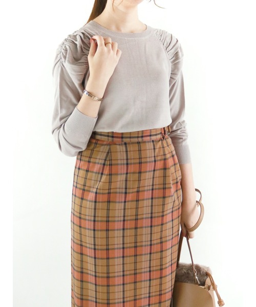 Te chichi(テチチ)の「ジゴスリーブ前後2WAYニット(ニット/セーター・レディース・ブラック/ベージュ/カーキ・フリ-)」の2枚目の写真