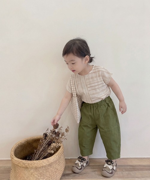 aimoha(アイモハ)の「【aimoha-KIDS-】子供服 切り替えカーゴチノパンツ(チノパンツ・キッズ・ブラウン/ベージュ/ブラック/カーキ・130/110/100/90/80/120)」の12枚目の写真