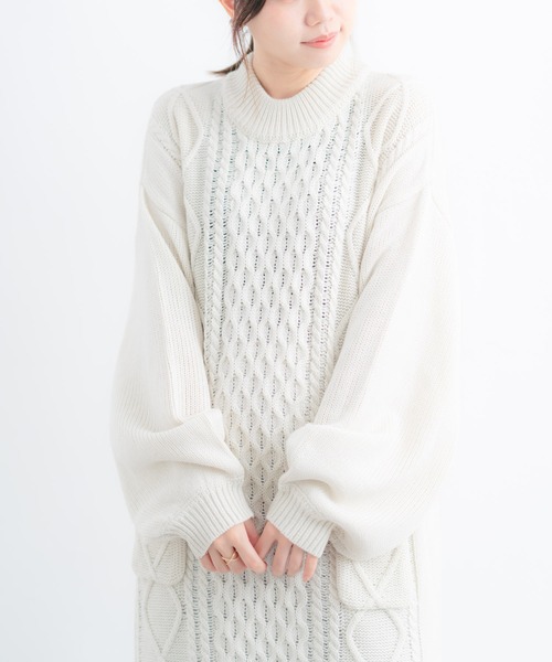 Wordtrobe（ワードトローブ）の「【wordtrobe】アクリルバルキー ケーブル切替 ニットワンピース（ワンピース・レディース・ホワイト/チャコールグレー/ベージュ・FREE）」の11枚目の写真