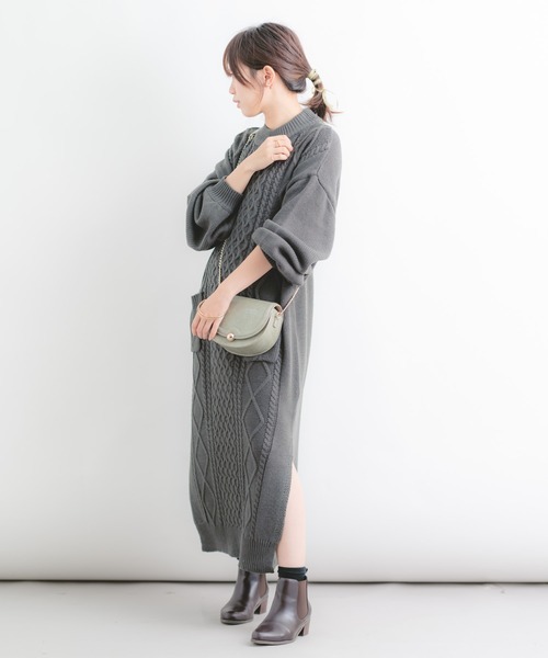 Wordtrobe（ワードトローブ）の「【wordtrobe】アクリルバルキー ケーブル切替 ニットワンピース（ワンピース・レディース・ホワイト/チャコールグレー/ベージュ・FREE）」の18枚目の写真
