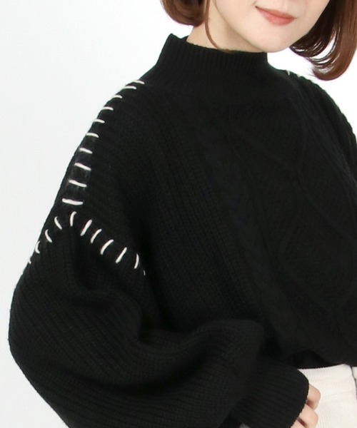 Salong hameu（サロン ハミュー）の「ハンドステッチ ハイネック ボリュームスリーブケーブルニット（ニット/セーター・レディース・ベージュ/ブラック/モカ/グレイッシュベージュ・M）」の9枚目の写真