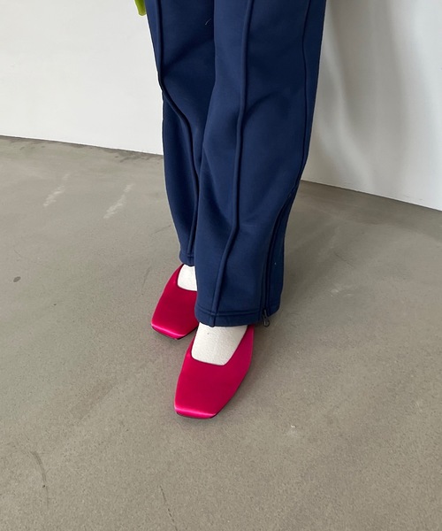 SANSeLF(サンセルフ)の「【SANSeLF】satin flat shoes sans21a004(パンプス・レディース・ブラック/ピンク/イエロー・40/38/39/36/37)」の3枚目の写真