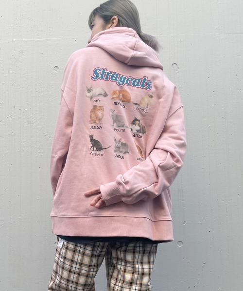 Candy Stripper（キャンディストリッパー）の「STRAYCATS SWEAT HOODIE（パーカー・レディース・ブラック/ピンク/アイボリー・2）」の3枚目の写真