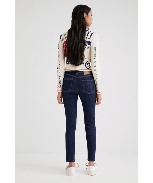 Desigual(デシグアル)の「アンクルスキニージーンズ(その他パンツ・レディース・ホワイト/ブルー/ダークブルー・44/40/34/42/36/46/38)」の22枚目の写真