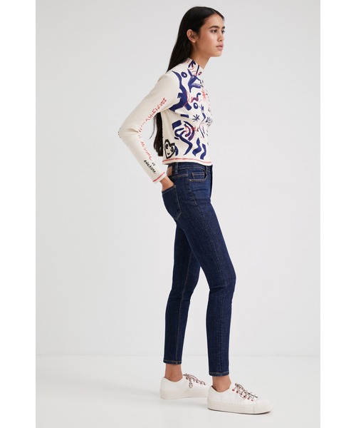 Desigual(デシグアル)の「アンクルスキニージーンズ(その他パンツ・レディース・ホワイト/ブルー/ダークブルー・44/40/34/42/36/46/38)」の21枚目の写真
