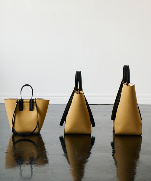 E'POR（エポール）の「【雑誌掲載】【E'POR】BUTTERFLY BAG  A4トート（トートバッグ・レディース・パープル/グレー系その他/ベージュ系その他/ブラウン/ブラック系その他/イエロー・FREE）」の20枚目の写真