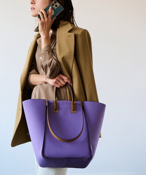 E'POR（エポール）の「【雑誌掲載】【E'POR】BUTTERFLY BAG  A4トート（トートバッグ・レディース・パープル/グレー系その他/ベージュ系その他/ブラウン/ブラック系その他/イエロー・FREE）」の8枚目の写真