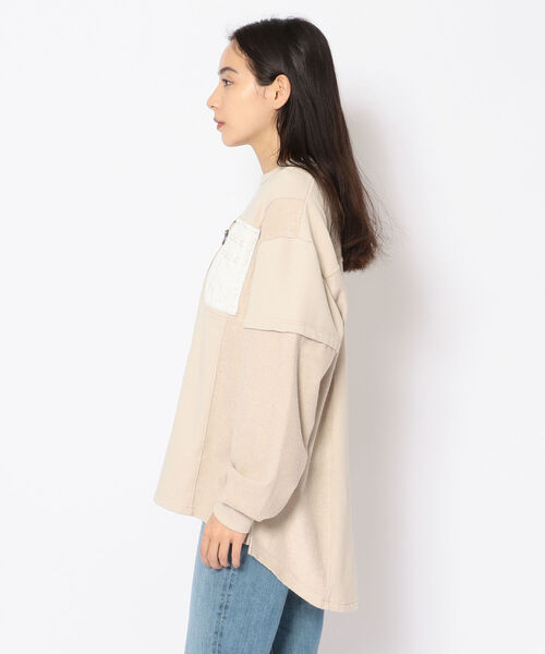 AVIREX(アヴィレックス)の「DENIM COMBI SWEAT/ デニムコンビスウェット(スウェット・レディース・チャコール/ベージュ・FREE)」の3枚目の写真