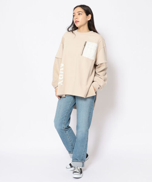 AVIREX(アヴィレックス)の「DENIM COMBI SWEAT/ デニムコンビスウェット(スウェット・レディース・チャコール/ベージュ・FREE)」の5枚目の写真