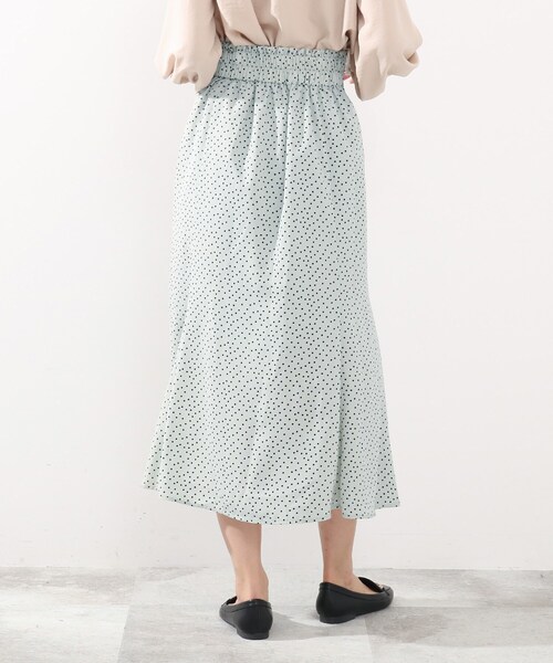 DRESKIP（ドレスキップ）の「◆ドットプリントマ－メイドスカート（スカート・レディース・ベージュ系その他2/ブラック系5/ライトグリーン系・02/03/04）」の17枚目の写真