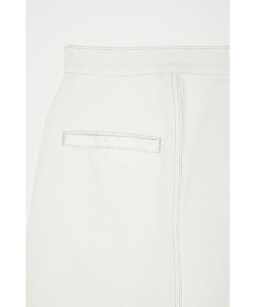 MOUSSY（マウジー）の「CLASSIC ALINE MINI スカート（デニムスカート・レディース・オフホワイト/ワンウォッシュ・1/2/0）」の12枚目の写真