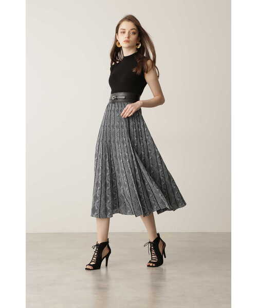 PINKY&DIANNE（ピンキーアンドダイアン）の「◆ボトルネックジャカードワンピース（ワンピース・レディース・ブラック/ブルー・38）」の19枚目の写真