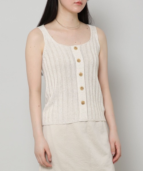 ALAND（エーランド）の「3.3Field Trip／ボタンニットキャミ 2295138（キャミソール・レディース・ブラック/ナチュラル/カーキ・FREE）」の3枚目の写真