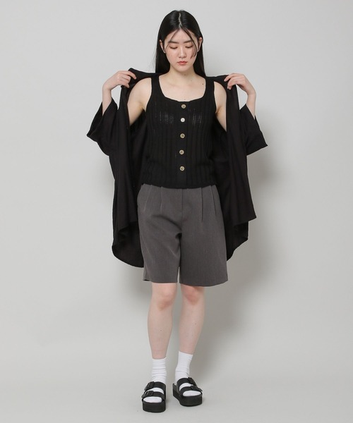 ALAND（エーランド）の「3.3Field Trip／ボタンニットキャミ 2295138（キャミソール・レディース・ブラック/ナチュラル/カーキ・FREE）」の4枚目の写真