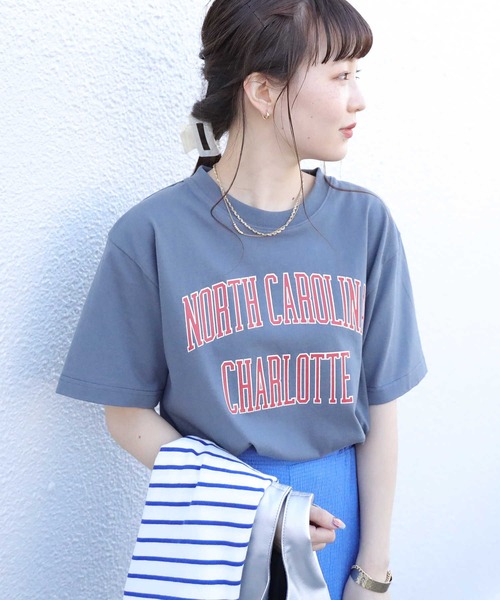 HONEYSUCKLE ROSE（ハニーサックルローズ）の「【HONEYSUCKLE ROSE】カレッジＴシャツ（Tシャツ/カットソー・レディース・オフホワイト/サックスブルー/ダークグレー・M/L）」の2枚目の写真