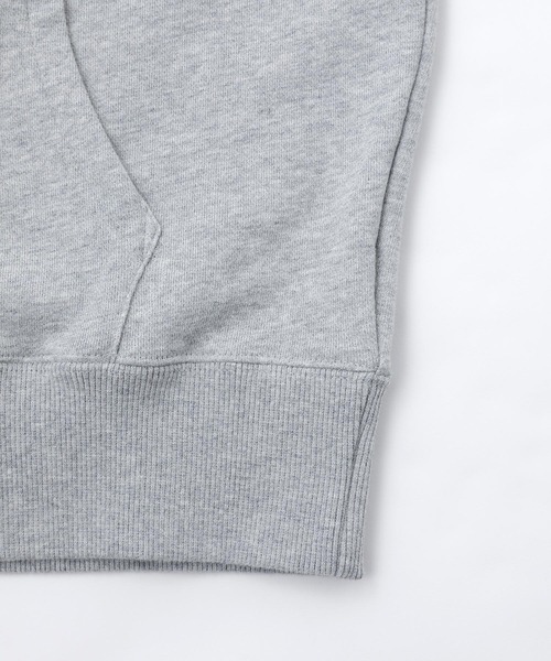 X-girl（エックスガール）の「CHUBBY LOGO SWEAT HOODIE（パーカー・レディース・ダークグリーン/ベージュ/イエロー/アッシュ・S/M/L/XL）」の14枚目の写真