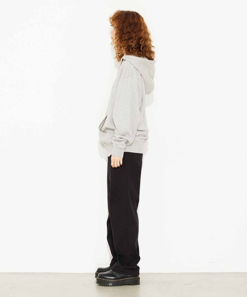 X-girl（エックスガール）の「CHUBBY LOGO SWEAT HOODIE（パーカー・レディース・ダークグリーン/ベージュ/イエロー/アッシュ・S/M/L/XL）」の15枚目の写真