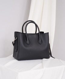 IAMUSE（アイアミューズ）の「【どんなシーンにも馴染むシーンレスバッグ】コンパクトショルダーバッグ S0080【IAMUSE】（ショルダーバッグ・レディース）」