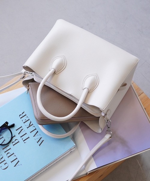 IAMUSE（アイアミューズ）の「【どんなシーンにも馴染むシーンレスバッグ】コンパクトショルダーバッグ S0080【IAMUSE】（ショルダーバッグ・レディース・モカ/ブラック/グレイッシュベージュ/アイボリー/ブルーグレー・FREE）」の19枚目の写真