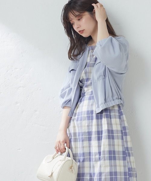 natural couture(ナチュラルクチュール)の「ダブルポケットお上品軽ブルゾン(ブルゾン・レディース・ブラック/サックスブルー/イエロー/グレイッシュベージュ・FREE)」の22枚目の写真