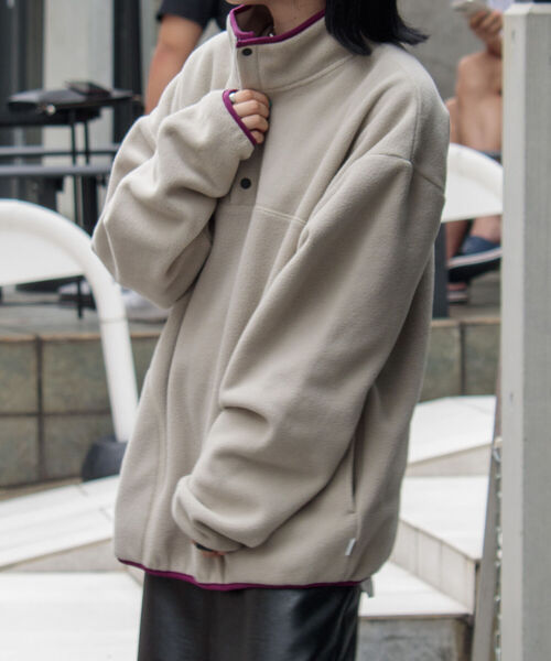 DISCUS ATHLETIC(ディスカス アスレチック)の「【DISCUS ATHLETIC/ディスカス アスレチック】別注スナップフリースプルオーバー(スウェット・メンズ・ブラック/グレイッシュベージュ/グリーン・M/L/XL)」の17枚目の写真