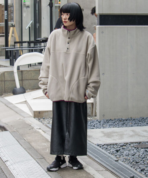 DISCUS ATHLETIC(ディスカス アスレチック)の「【DISCUS ATHLETIC/ディスカス アスレチック】別注スナップフリースプルオーバー(スウェット・メンズ・ブラック/グレイッシュベージュ/グリーン・M/L/XL)」の6枚目の写真