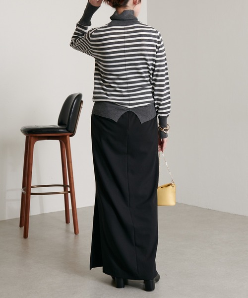 COLLAGE GALLARDAGALANTE（コラージュガリャルダガランテ）の「ベーシックにアクセントを/程よいオシャレは飽きが来ない/スリットタートルニット（ニット/セーター・レディース・ホワイト/ブラック/オフホワイト/グリーン/ピンク・FREE）」の10枚目の写真