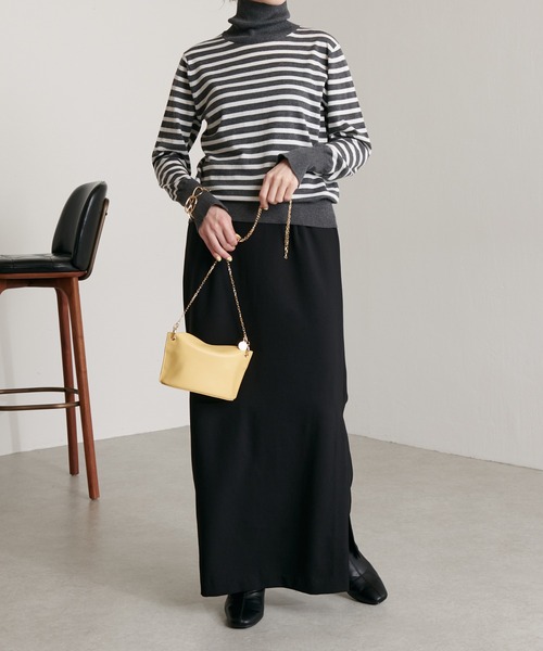 COLLAGE GALLARDAGALANTE（コラージュガリャルダガランテ）の「ベーシックにアクセントを/程よいオシャレは飽きが来ない/スリットタートルニット（ニット/セーター・レディース・ホワイト/ブラック/オフホワイト/グリーン/ピンク・FREE）」の14枚目の写真