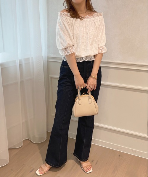 apres jour(アプレジュール)の「2WAYオフショルトップス【ZOZOTOWN限定アイテム】(シャツ/ブラウス・レディース・ブラック/オフホワイト/サックスブルー/ピンク・X-LARGE/フリー)」の14枚目の写真