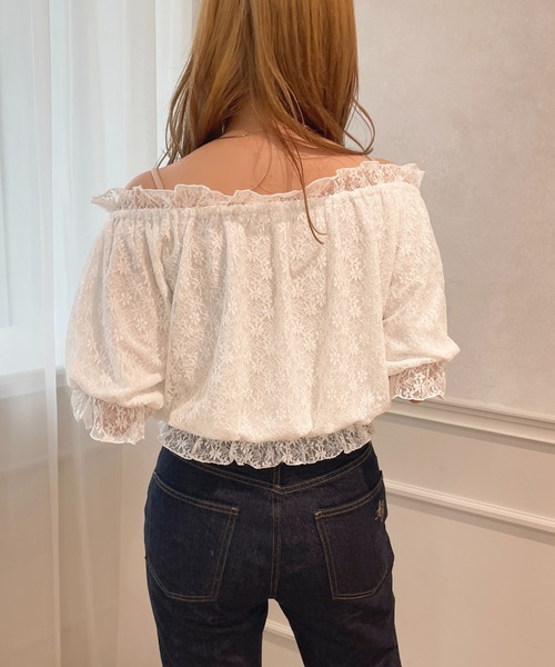 apres jour(アプレジュール)の「2WAYオフショルトップス【ZOZOTOWN限定アイテム】(シャツ/ブラウス・レディース・ブラック/オフホワイト/サックスブルー/ピンク・X-LARGE/フリー)」の12枚目の写真