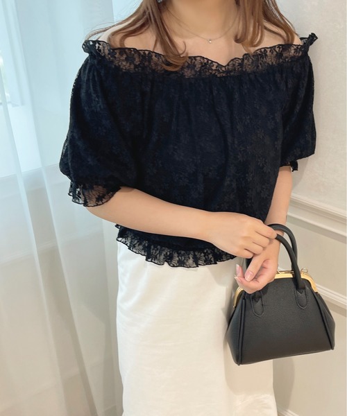 apres jour(アプレジュール)の「2WAYオフショルトップス【ZOZOTOWN限定アイテム】(シャツ/ブラウス・レディース・ブラック/オフホワイト/サックスブルー/ピンク・X-LARGE/フリー)」の19枚目の写真