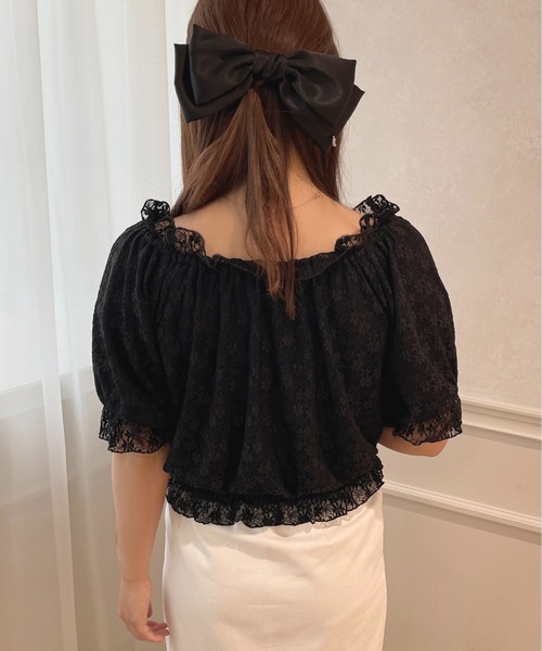 apres jour(アプレジュール)の「2WAYオフショルトップス【ZOZOTOWN限定アイテム】(シャツ/ブラウス・レディース・ブラック/オフホワイト/サックスブルー/ピンク・X-LARGE/フリー)」の21枚目の写真