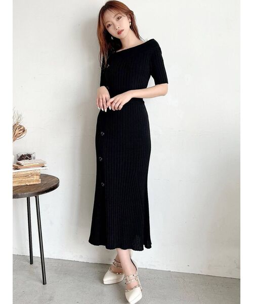 RESEXXY（リゼクシー）の「アシンメトリーニットワンピース（ワンピース・レディース・ブラック/ベージュ/ブルー・FREE）」の21枚目の写真