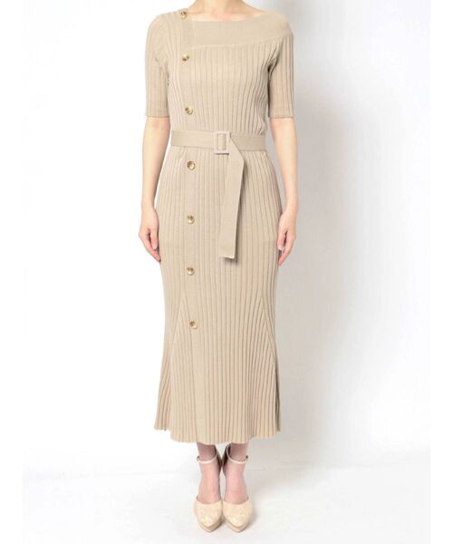 RESEXXY（リゼクシー）の「アシンメトリーニットワンピース（ワンピース・レディース・ブラック/ベージュ/ブルー・FREE）」の16枚目の写真