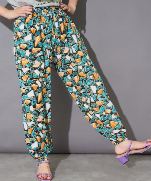 Bloom Closet(ブルームクローゼット)の「バラエティプリントパジャマパンツ(その他パンツ・レディース・A/B/C/D/E/F・FREE)」の4枚目の写真