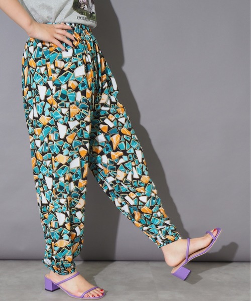 Bloom Closet(ブルームクローゼット)の「バラエティプリントパジャマパンツ(その他パンツ・レディース・A/B/C/D/E/F・FREE)」の16枚目の写真