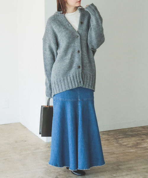 B:MING by BEAMS（ビーミングバイビームス）の「SOMETHING × B:MING by BEAMS / 別注 マーメード スカート 22AW（デニムスカート・レディース・インディゴブルー/ライトインディゴブルー・SMALL/MEDIUM）」の7枚目の写真