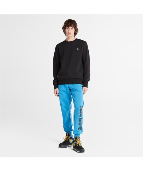 Timberland(ティンバーランド)の「メンズ オイスター リバー チェスト ロゴ ブラッシュバック クルーネック スウェット(スウェット・メンズ・ヘザーグレー/ブラック/ダークブルー/ブラック系その他/ブルー・LARGE/MEDIUM/SMALL/X-LARGE/X-SMALL/XX-LARGE)」の14枚目の写真