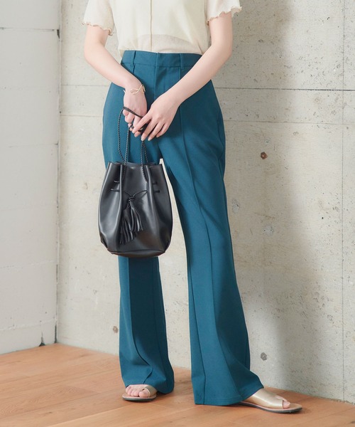 anown（アノン）の「カラーパンツ センタープレス パンツ フレアパンツ ストレッチ パンツ グリーン イエロー 通勤 きれいめ カジュアル ポケット付き（その他パンツ・レディース・ブラック/パープル/イエロー/グリーン/アイボリー/ピンク系・S/M/L）」の3枚目の写真