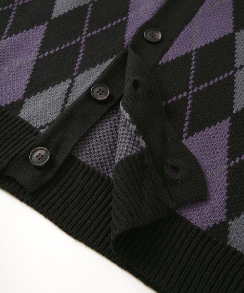 MONO-MART（モノマート）の「ボリュームWジャガードニットアーガイル柄ルーズカーディガン（カーディガン/ボレロ・メンズ・ブラック/ダークグリーン/イエロー/アイボリー/チャコール/ライトグレー/ブラック系/ブラウン/グリーン/ベージュ/ブルー/ライトグリーン/ライトピンク/ライトグレー系/アッシュブラウン・M/L）」の21枚目の写真
