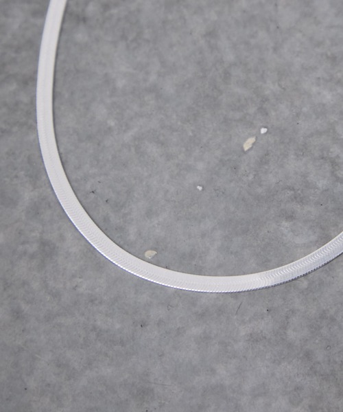 PUBLIC TOKYO(パブリックトウキョウ)の「【シルバー925】ヘリンボーンチェーンネックレス/スネークチェーン(ネックレス・メンズ・シルバー・FREE)」の5枚目の写真