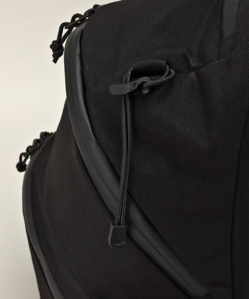 TERG(ターグ)の「【TERG / ターグ】ティアドロップ ブラック(バックパック/リュック・メンズ・ブラック・FREE)」の13枚目の写真