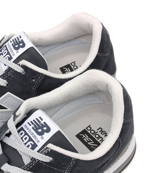 SHIPS（シップス）の「NEW BALANCE: 『MRL996』（スニーカー・メンズ・チャコールグレー/カーキ/ネイビー・10.5/11/9/8.5/10/9.5）」の12枚目の写真