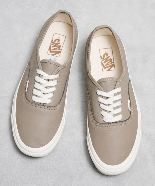 And A(アンドエー)の「VANS ヴァンズ / AUTHENTIC 44 DX ECO THEORY オーセンティック リサイクルレザー ローカットスニーカー / VN0A54F2BD3 VN0A5KX4CHC VN0A54F2BRO(スニーカー・レディース・ブラウン/ストーン/チョコ・24cm/23.5cm/24.5cm/23cm)」の2枚目の写真