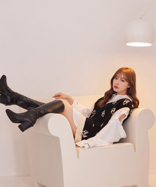 ANDGEEBEE（アンジービー）の「UNISEX モノグラムニットベスト（ベスト・レディース・アイボリー/ブラック・X-LARGE）」の12枚目の写真