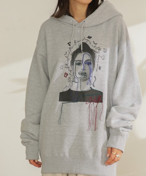 OKIRAKU(オキラク)の「(OKIRAKU×ROSE BUD)グラフィック&エンブロイド パーカー(パーカー・レディース・ホワイト系その他/グレー・ONE SIZE)」の6枚目の写真
