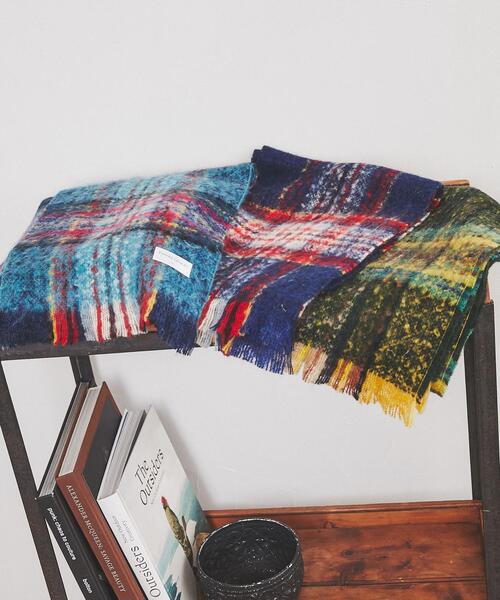 coen（コーエン）の「QUIOC（キオック）ツイードチェックマフラー（マフラー・レディース・ダークグリーン/ターコイズブルー/ネイビー・FREE）」の11枚目の写真