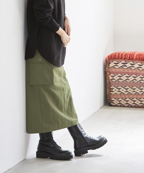 LOWRYS FARM(ローリーズファーム)の「ミリタリーサイドポケットスカート 168460(スカート・レディース・アイボリー/ブラック/カーキ・FREE)」の1枚目の写真