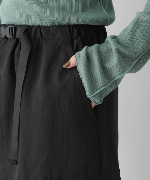 LOWRYS FARM(ローリーズファーム)の「ミリタリーサイドポケットスカート 168460(スカート・レディース・アイボリー/ブラック/カーキ・FREE)」の15枚目の写真